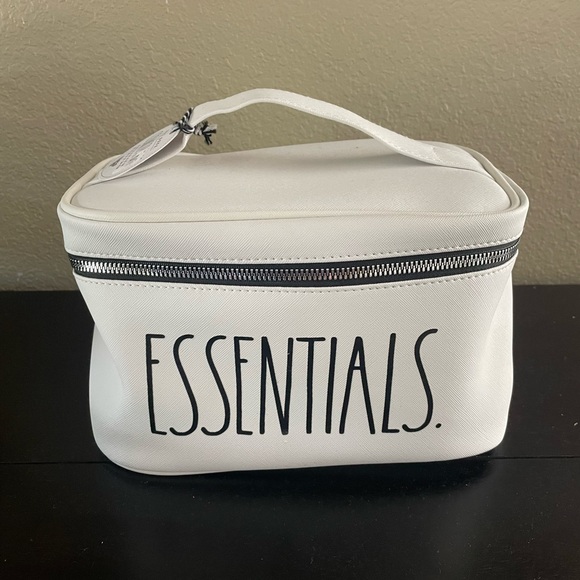NWT Rae Dunn Cosmetic Bag - Picture 1 of 8